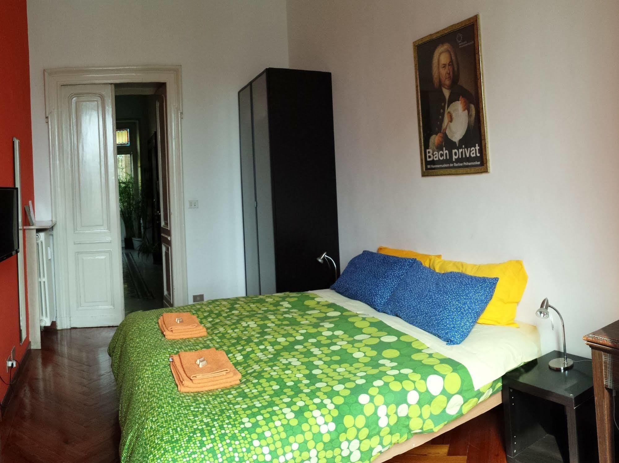 Al Porta Susa Bed & Breakfast 2*