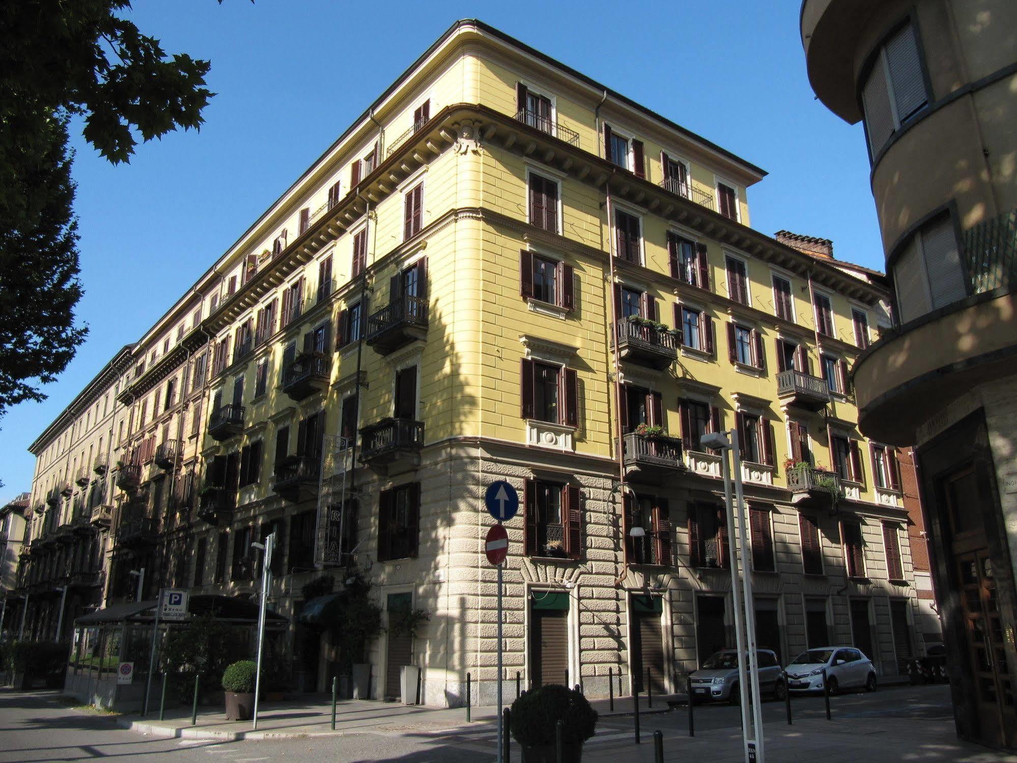 Al Porta Susa Bed & Breakfast Torino